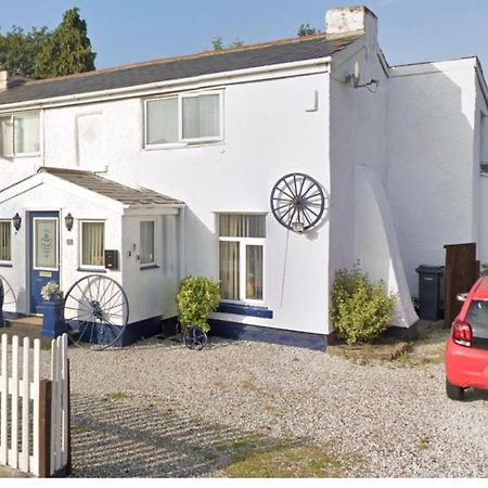 Holm On The Lane Hotel Birkenhead Exterior photo